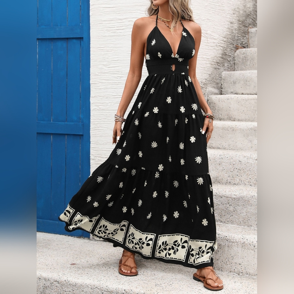 Chic Elegant Black Floral Halter Maxi Dress